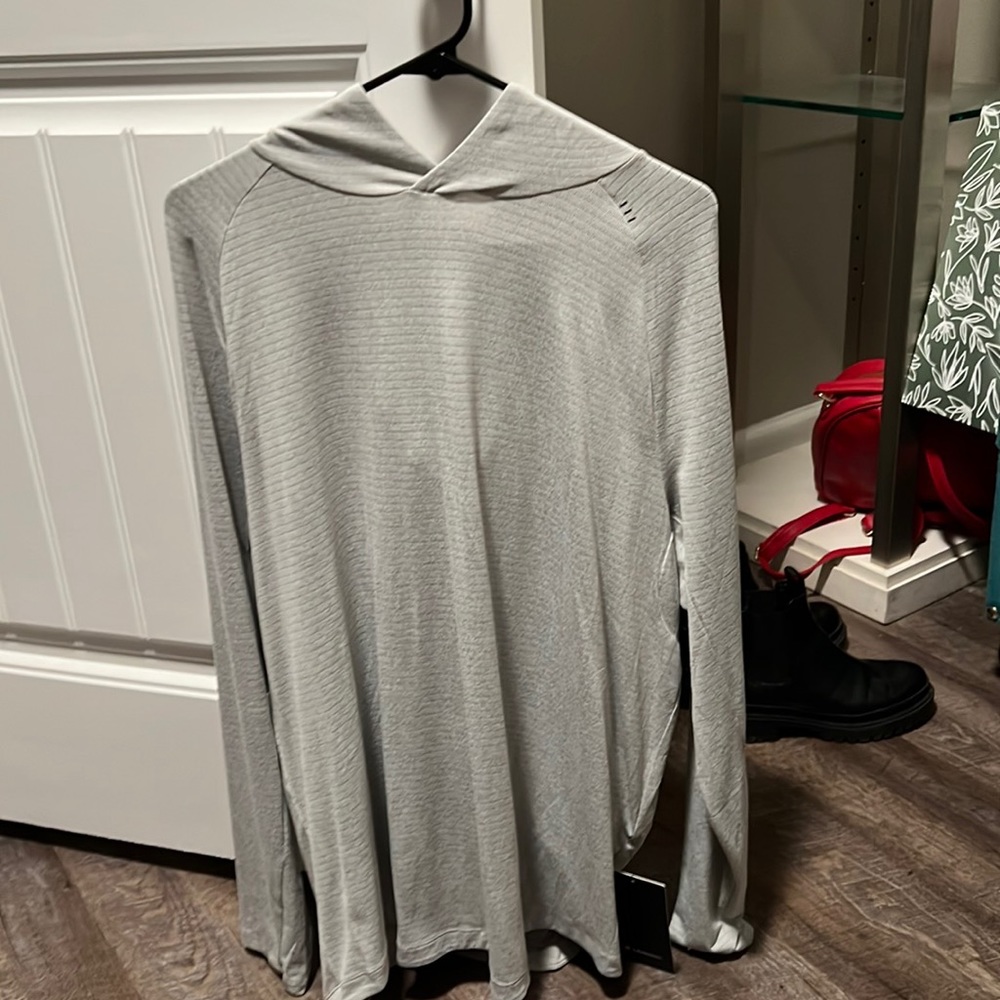 Light grey Xl Lululemon Drysense Hoodie. Still has the tag